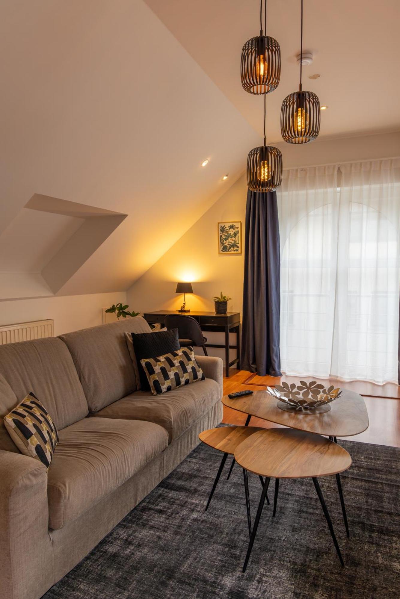 Hotel & Apartments Bibois Leuven Oud-Heverlee Bagian luar foto